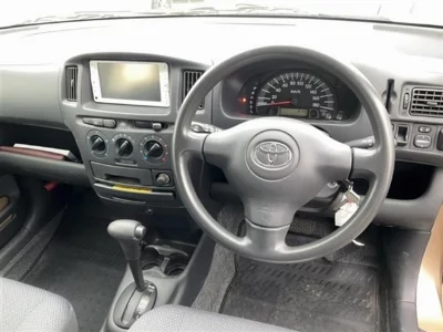 Toyota SUCCEED VAN