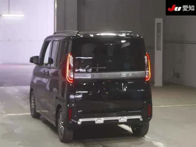 MITSUBISHI DELICA MINI