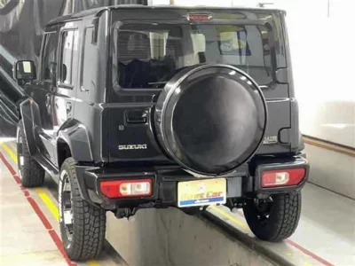 SUZUKI JIMNY NOMADE