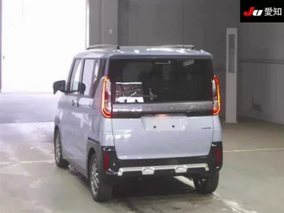 MITSUBISHI DELICA MINI