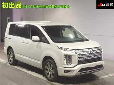 MITSUBISHI DELICA D:5