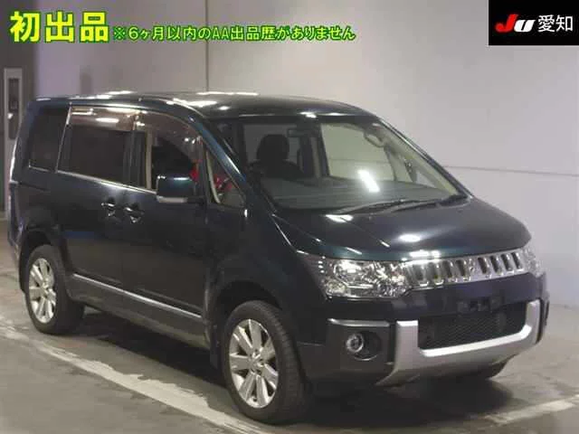 Mitsubishi Delica D:5  с аукциона в Японии