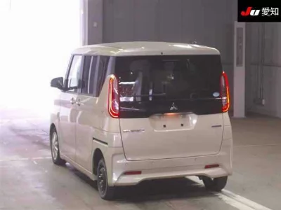 MITSUBISHI EK SPACE