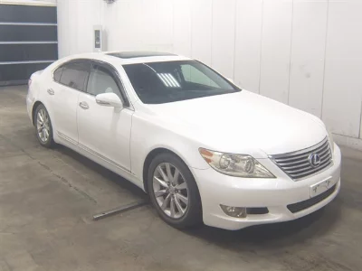 LEXUS LS