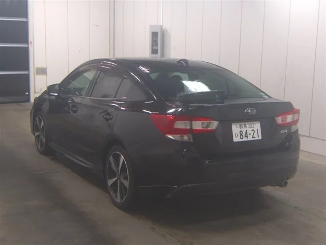 Subaru Impreza  с аукциона в Японии
