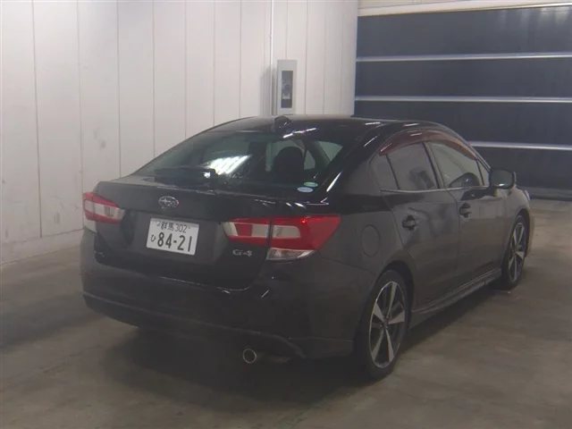 Subaru Impreza  с аукциона в Японии