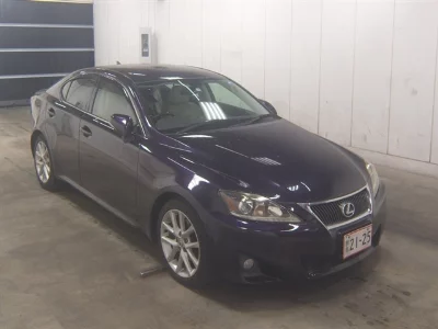 LEXUS IS