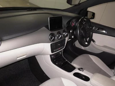 MERCEDES BENZ B CLASS