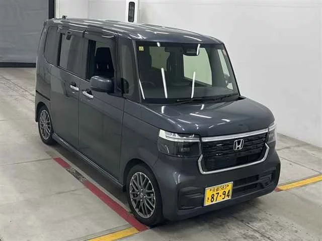 Honda N BOX CUSTOM  с аукциона в Японии