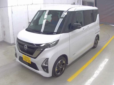 NISSAN ROOX