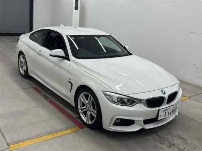BMW 4 SERIES