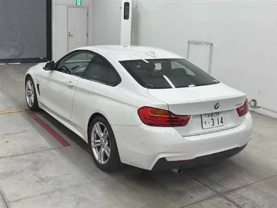 BMW 4 SERIES