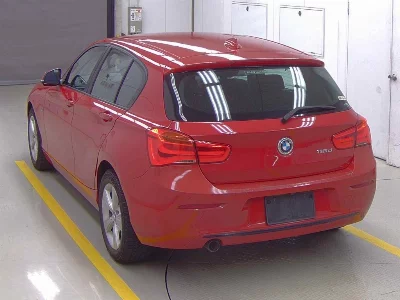 BMW 1 SERIES
