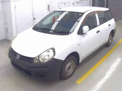 NISSAN AD VAN
