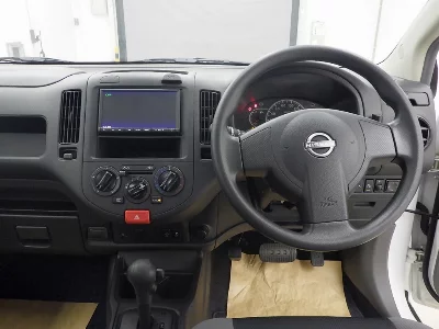 NISSAN AD