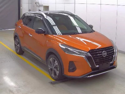 NISSAN KICKS