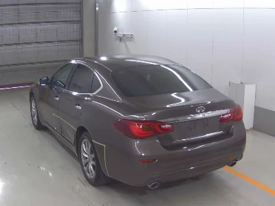 NISSAN FUGA
