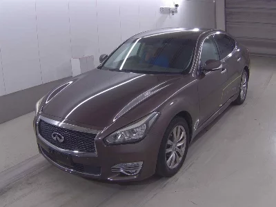 NISSAN FUGA