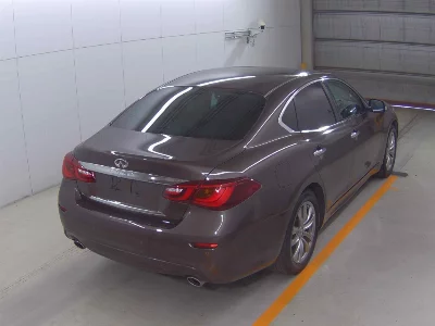 NISSAN FUGA