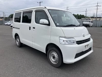TOYOTA TOWN ACE