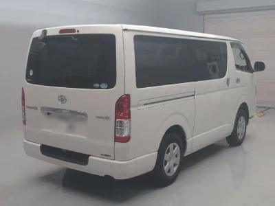 Toyota RegiusAce