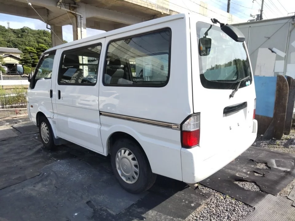 Mazda Bongo  с аукциона в Японии