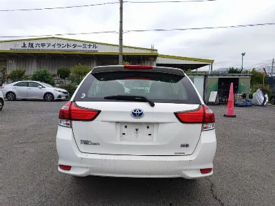 TOYOTA COROLLA FIELDER