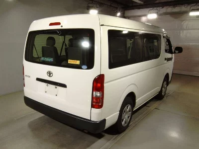 Toyota HIACE WAGON