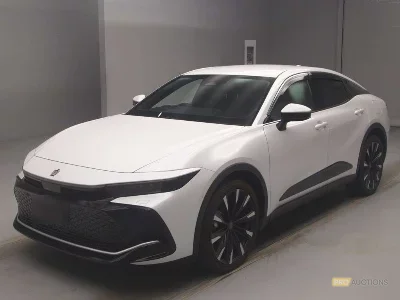 TOYOTA CROWN CROSSOVER