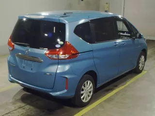 Honda FREED + HYBRID