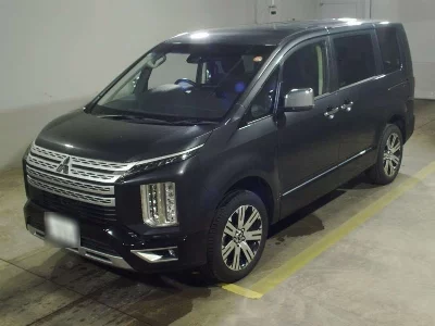 MITSUBISHI DELICA D:5