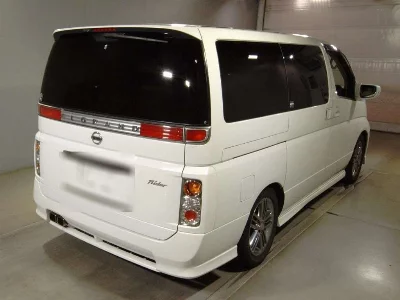 NISSAN ELGRAND