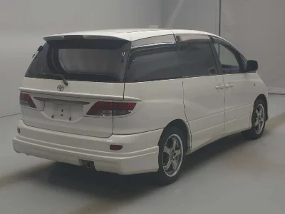 Toyota ESTIMA L