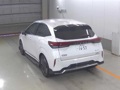 NISSAN AURA