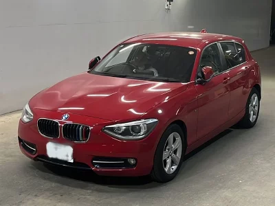 BMW 1 SERIES