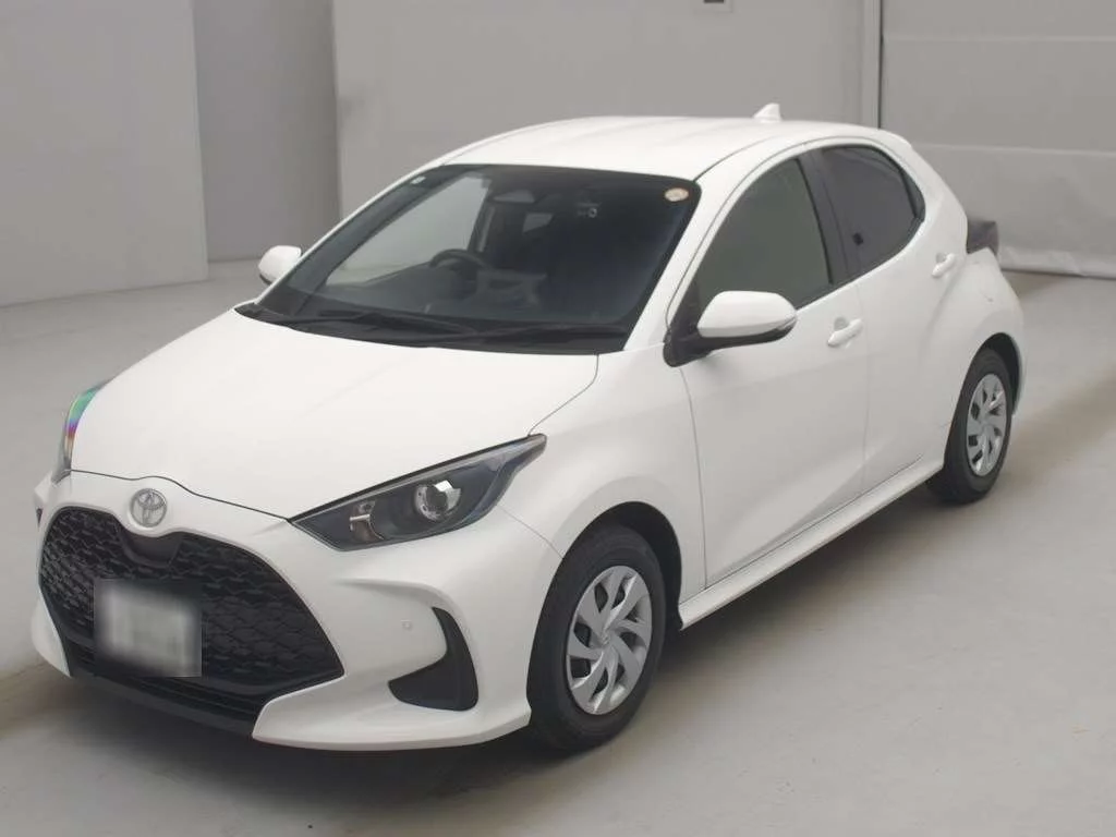 Toyota Yaris  с аукциона в Японии