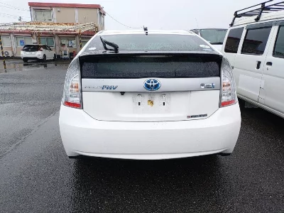 Toyota Prius PHV