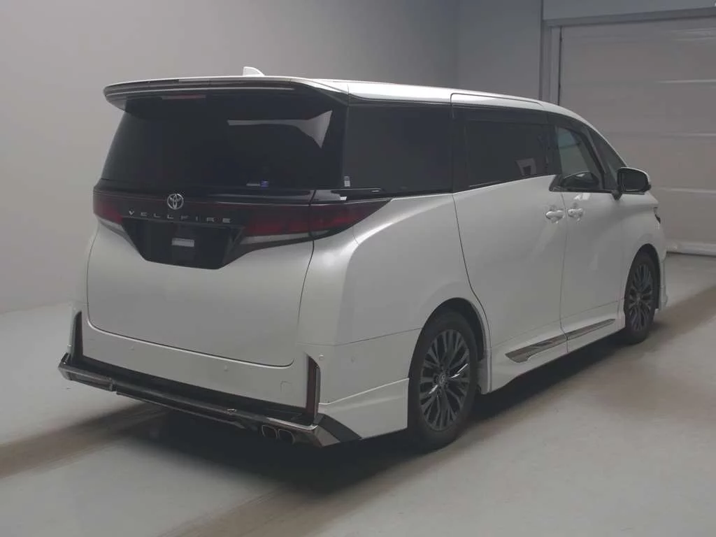 Toyota Vellfire  с аукциона в Японии