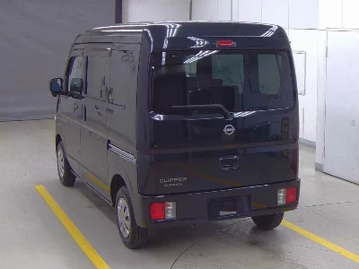 NISSAN CLIPPER