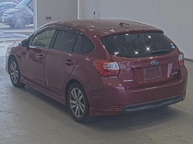 Subaru Impreza  с аукциона в Японии