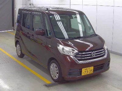 NISSAN DAYZ ROOX