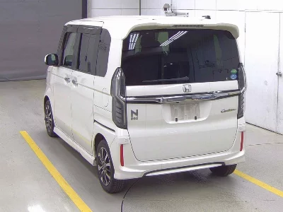 Honda N BOX CUSTOM