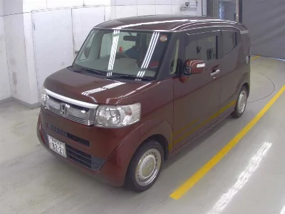 Honda N-Box Slash