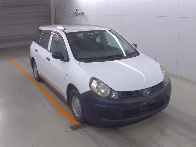 NISSAN AD VAN