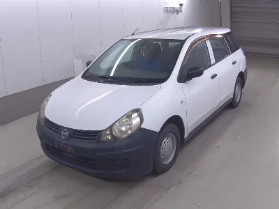 NISSAN AD VAN