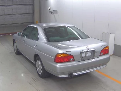 NISSAN LAUREL