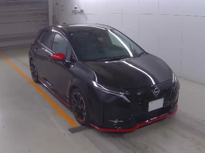NISSAN AURA