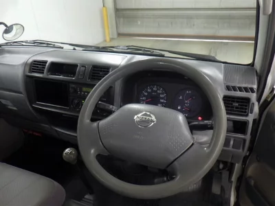 NISSAN VANETTE TRUCK