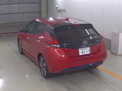 NISSAN LEAF