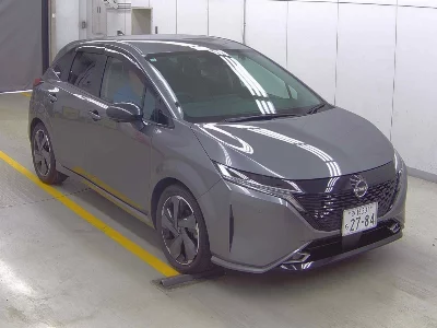 NISSAN AURA